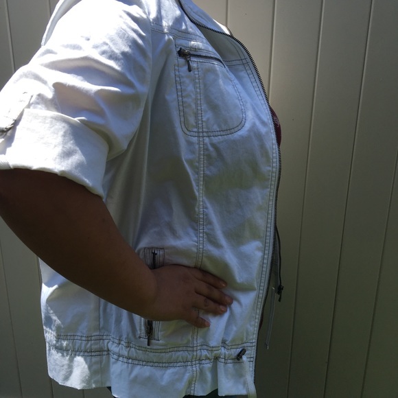 Chico’s Zenergy Utility Jacket - Picture 7 of 8